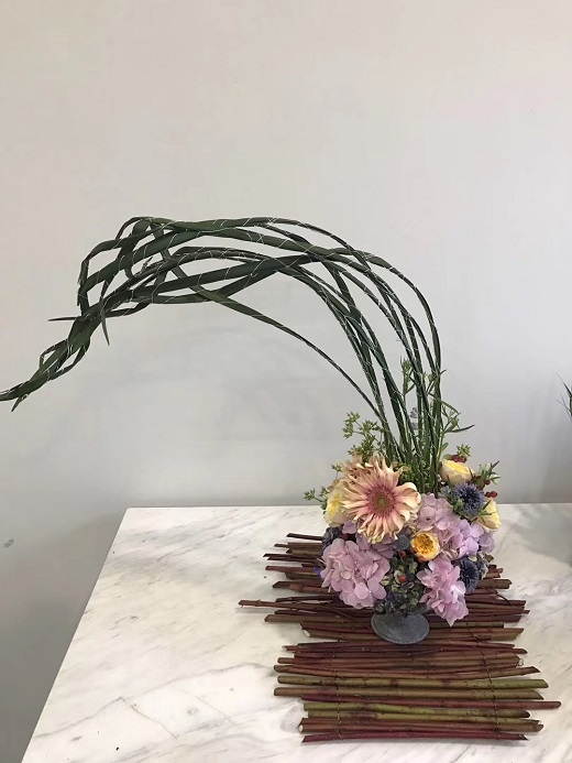 想要成為花藝師必知的三種歐式桌花形式
